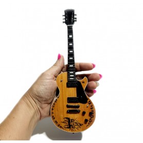 Miniatura de guitarra de Metallica