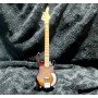 Miniatura de bajo Fender, ACDC, Cliff Williams